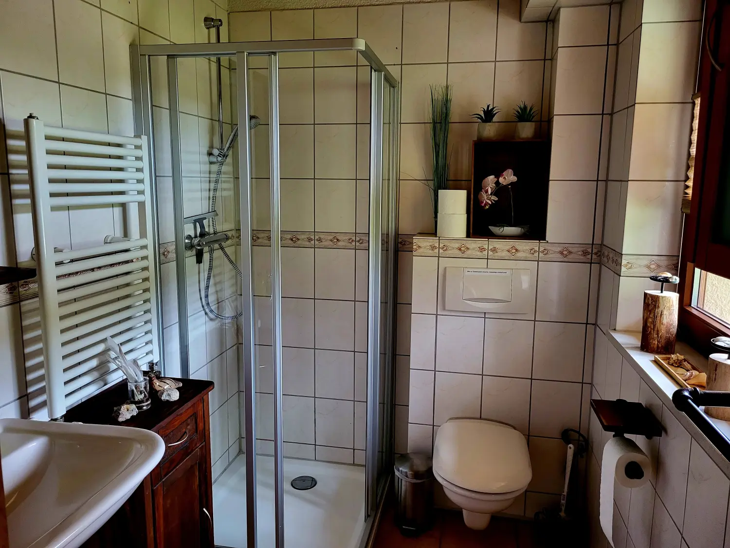 Krafft-Holiday Vermietung Ferien Immobilien Krakow am See Badezimmer
