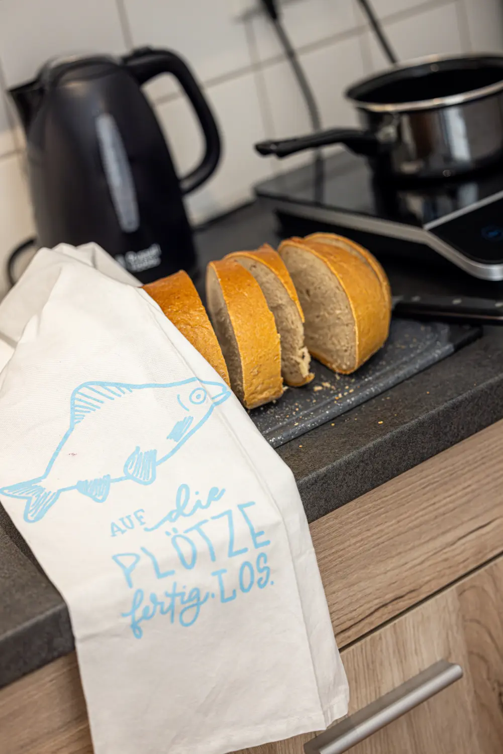 Krafft-Holiday Vermietung Ferienwohnung Rostock Küche