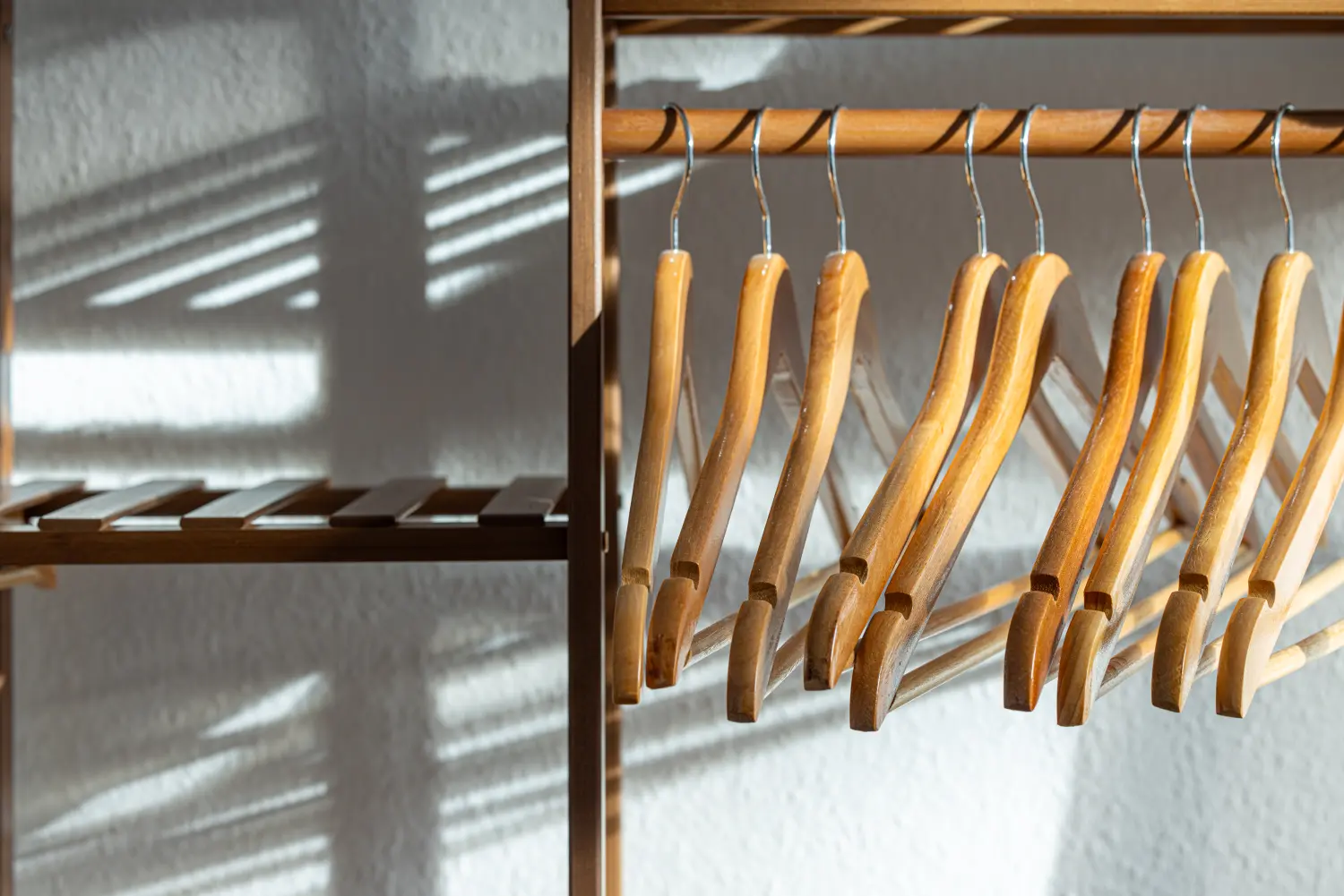 Krafft-Holiday Vermietung Ferienwohnung Rostock Garderobe