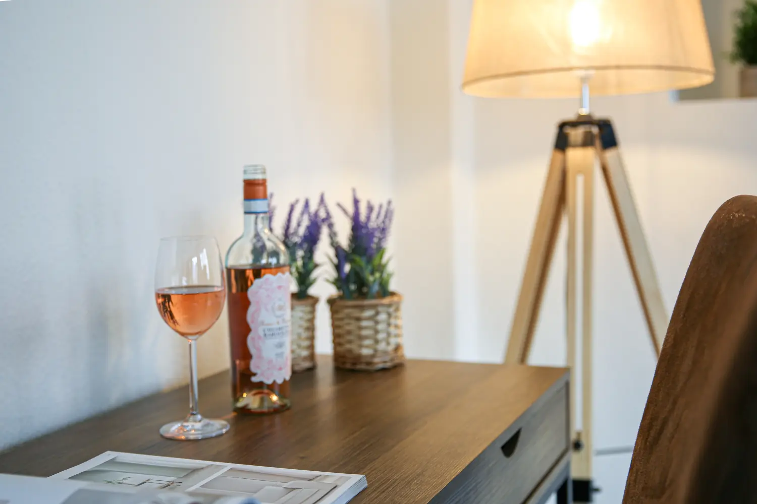 Krafft-Holiday Vermietung Ferienwohnung Rostock Wohnzimmer