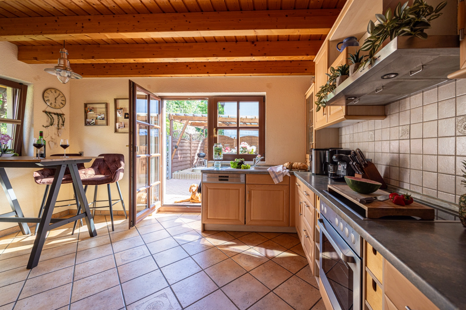 Ferienhaus mit Sauna in Krakow am See, Krafft-Holiday Vermietung Ferienwohnung Rostock Küche